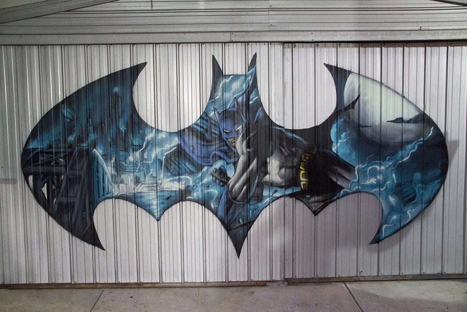 Batman logo graffiti