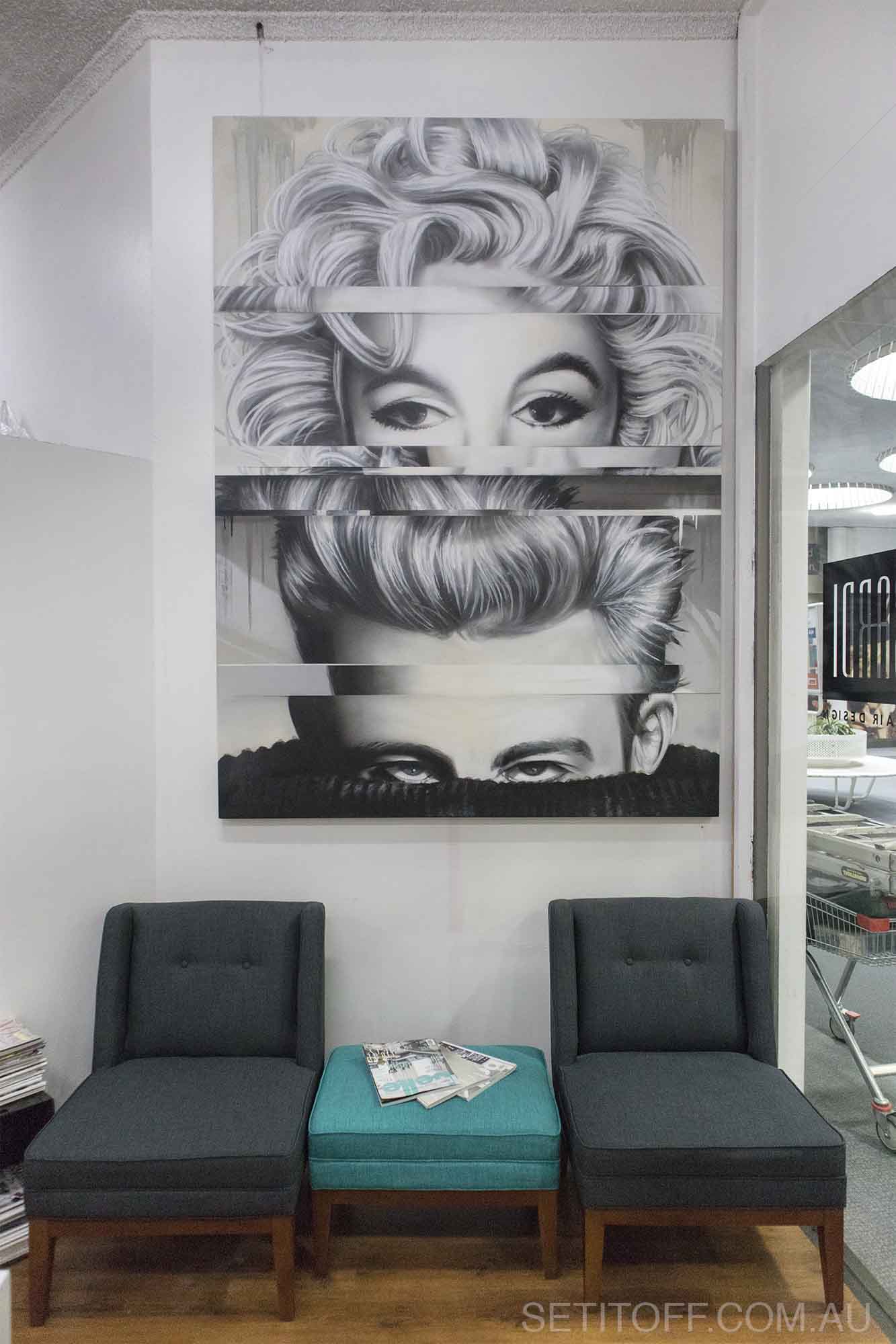 Portrait of Marilyn Monroe and James Dean on a canvas in hair salon